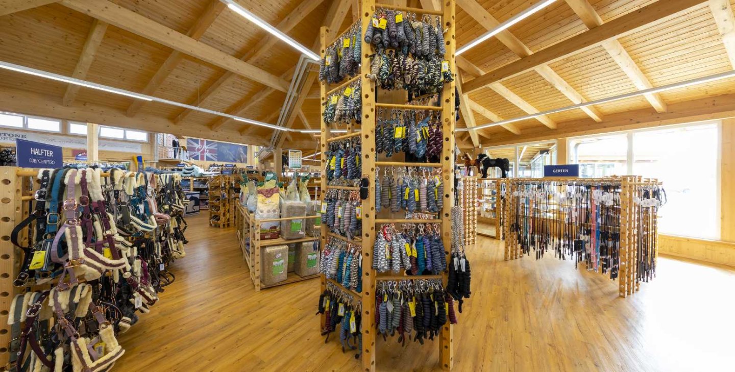 MEGA STORE Egestorf / Nordheide Krämer Pferdesport