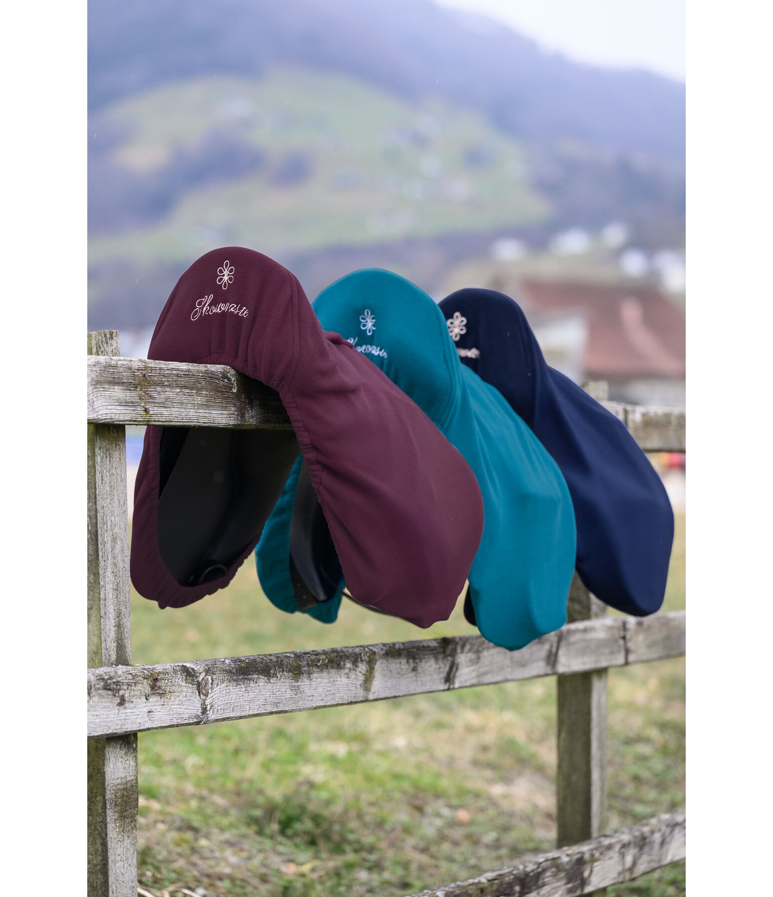 Fleece-Sattelschoner mit Sattelgurtschlaufe