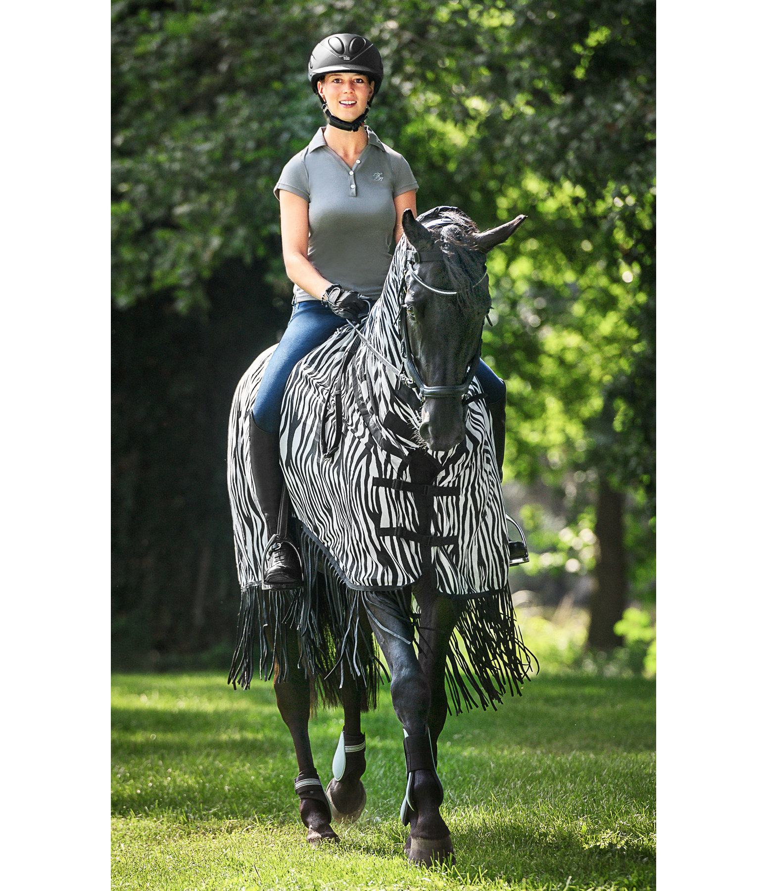 Zebra Fliegen-Ausreitdecke mit Fransen