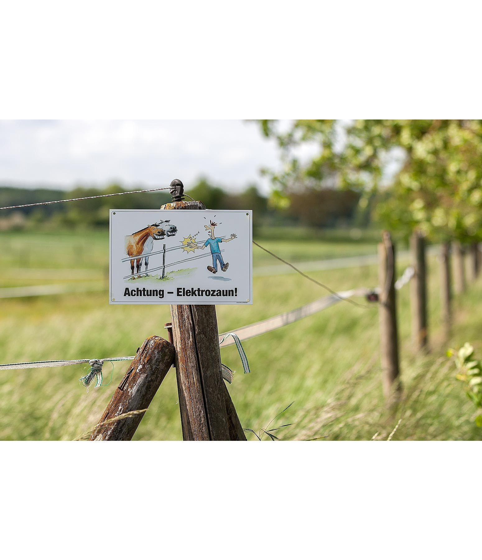 Comic Warnschild Achtung Elektrozaun Boxenschilder & Warntafeln