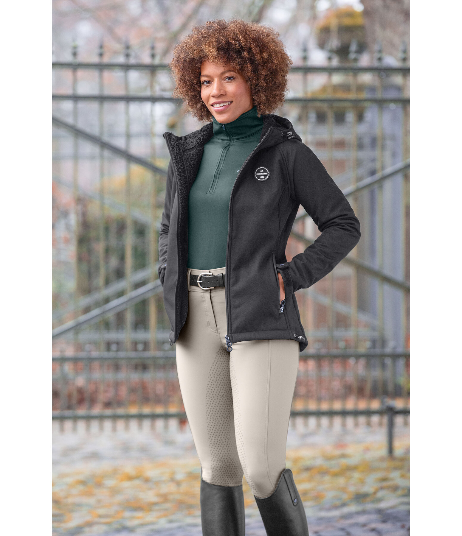 Kapuzen-Softshell-Reitjacke Lara II