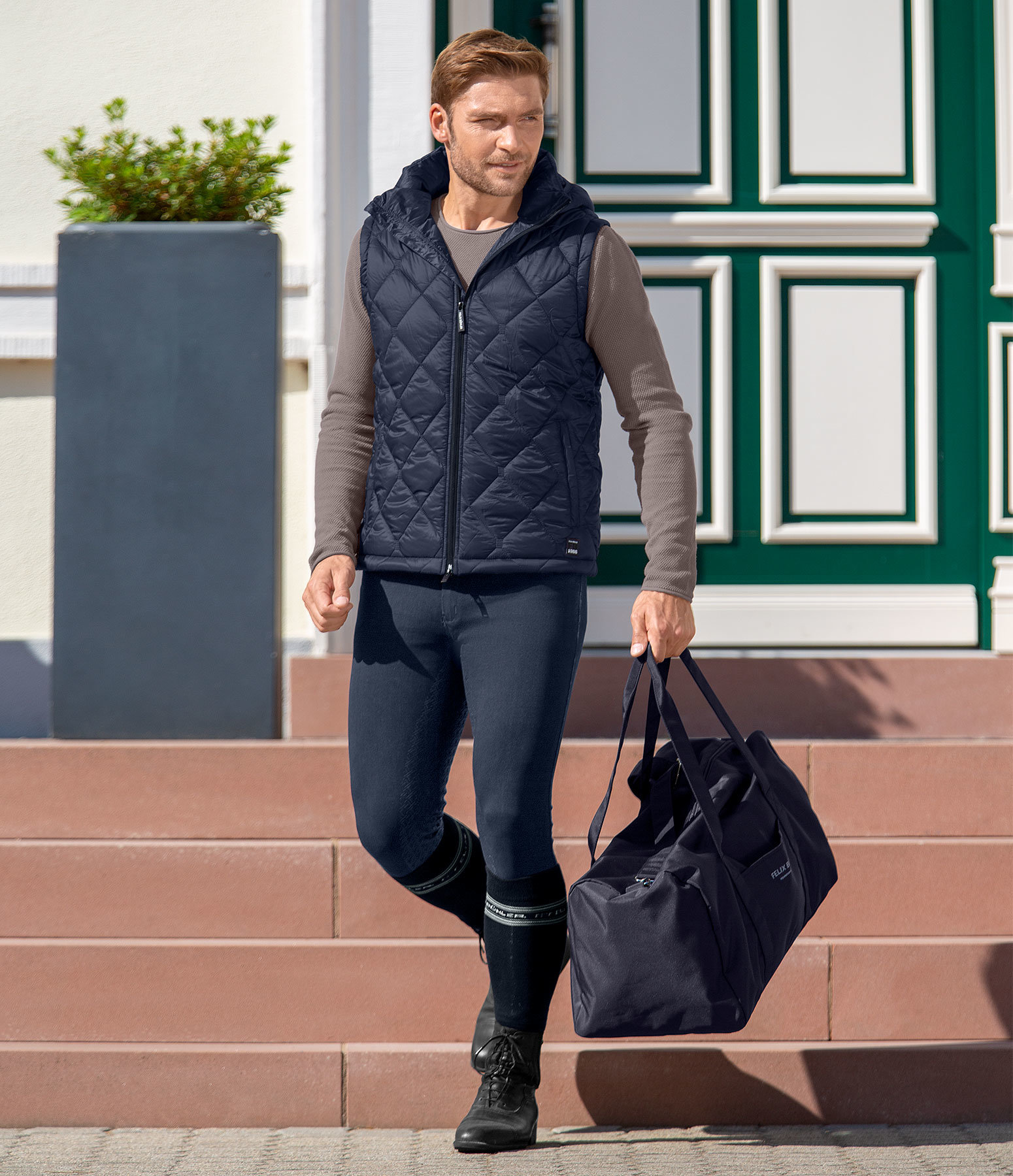 Herren-Outfit Kenneth in graublau