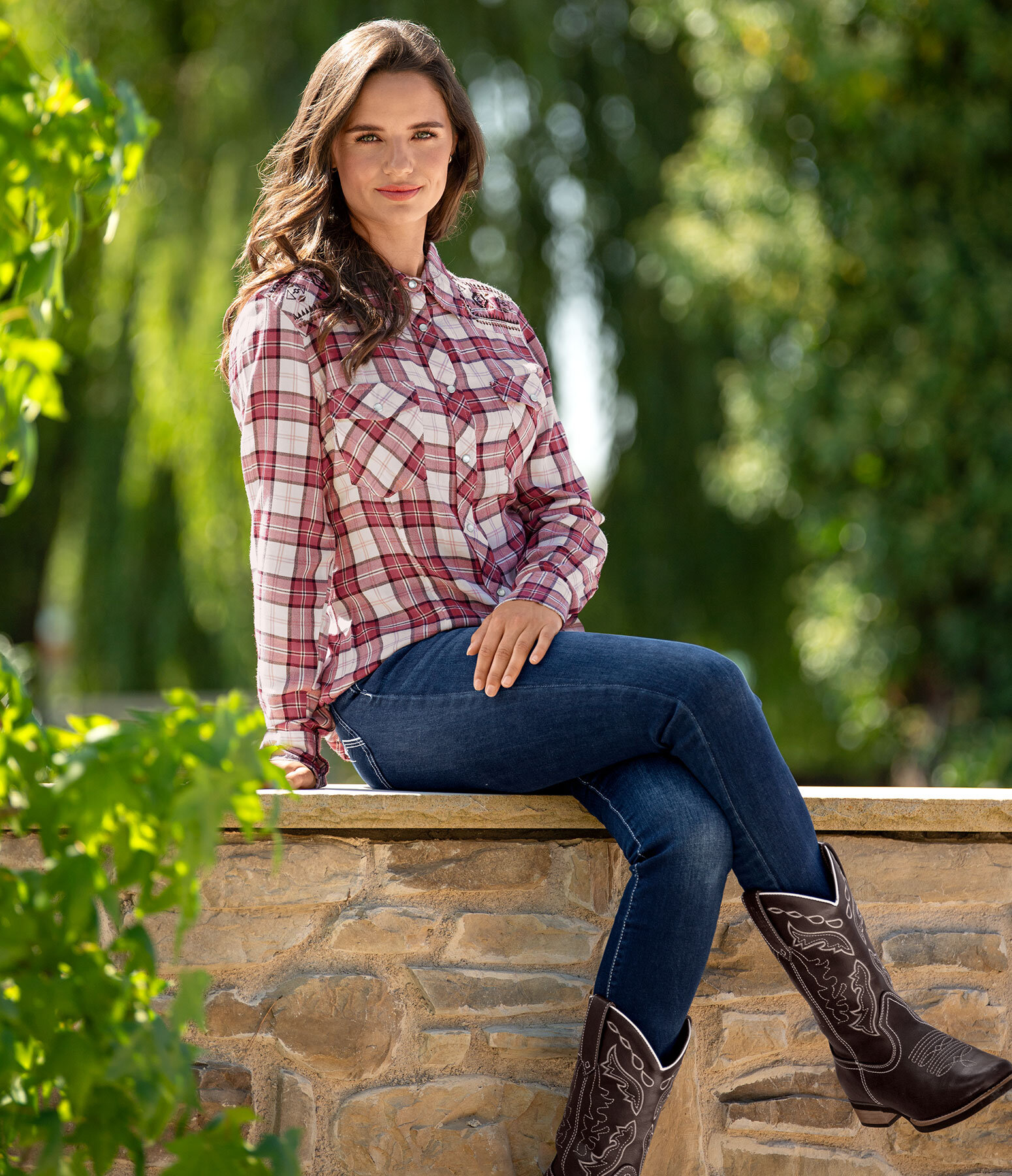 Western-Outfit Darleen in plum