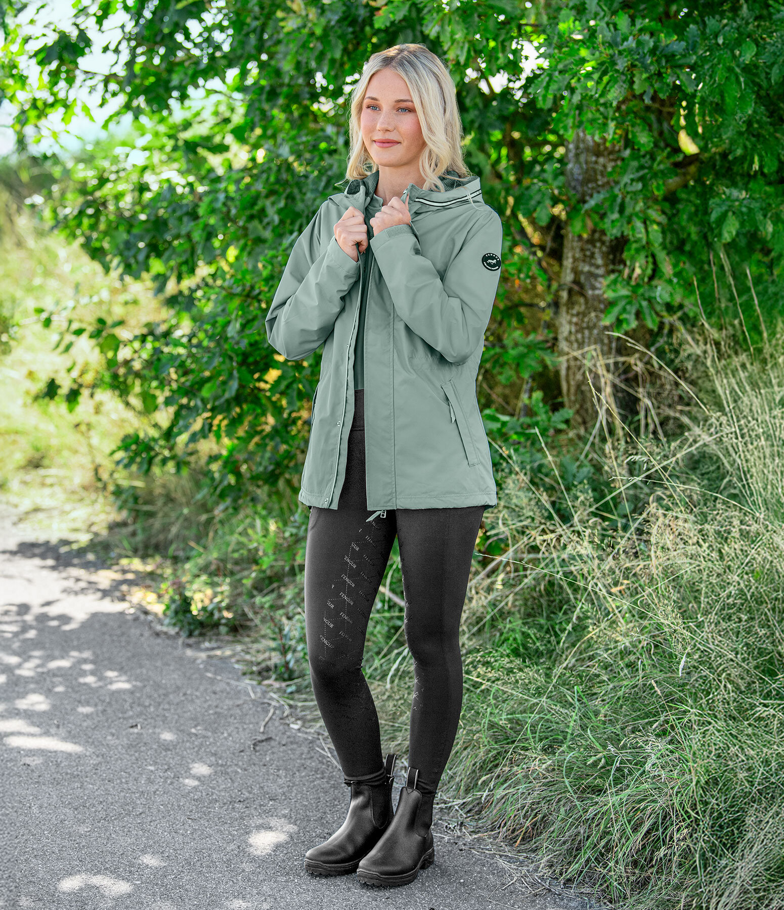 Island-Outfit Stormur in eukalyptus