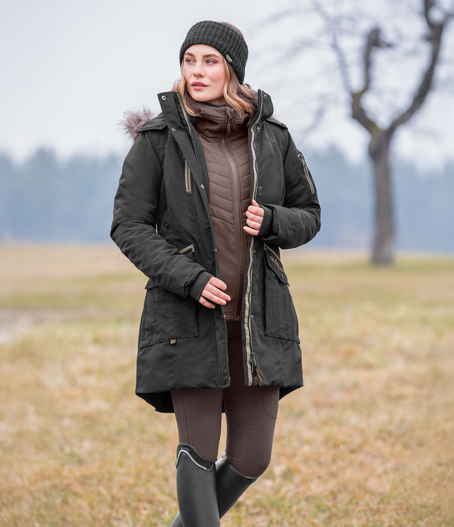 Damen-Outfit Ulla in schwarz