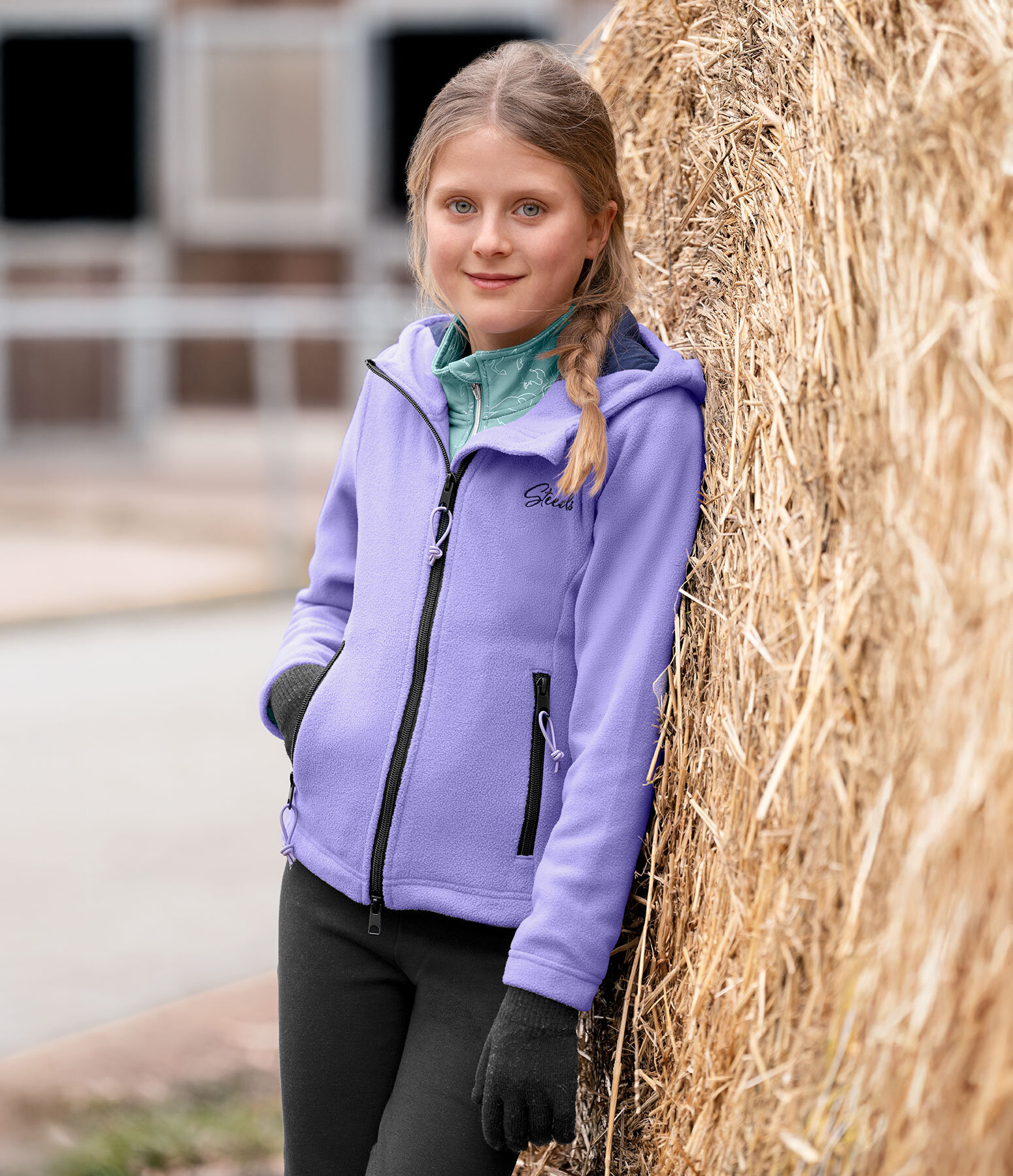 Kinder-Outfit Winter in krokus