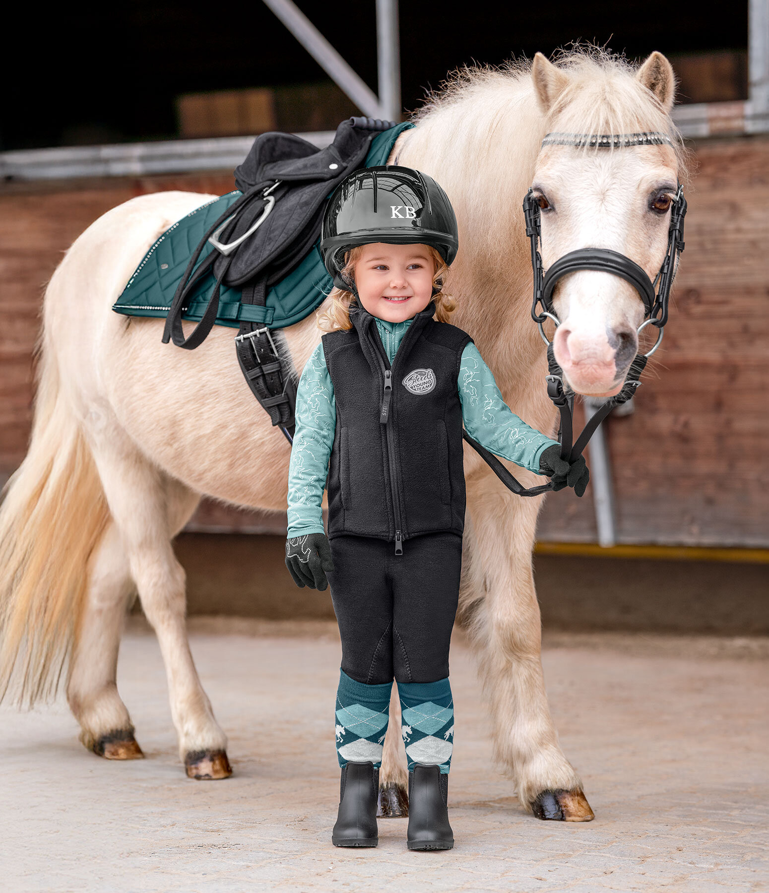 Kinder-Outfit Magali in schwarz