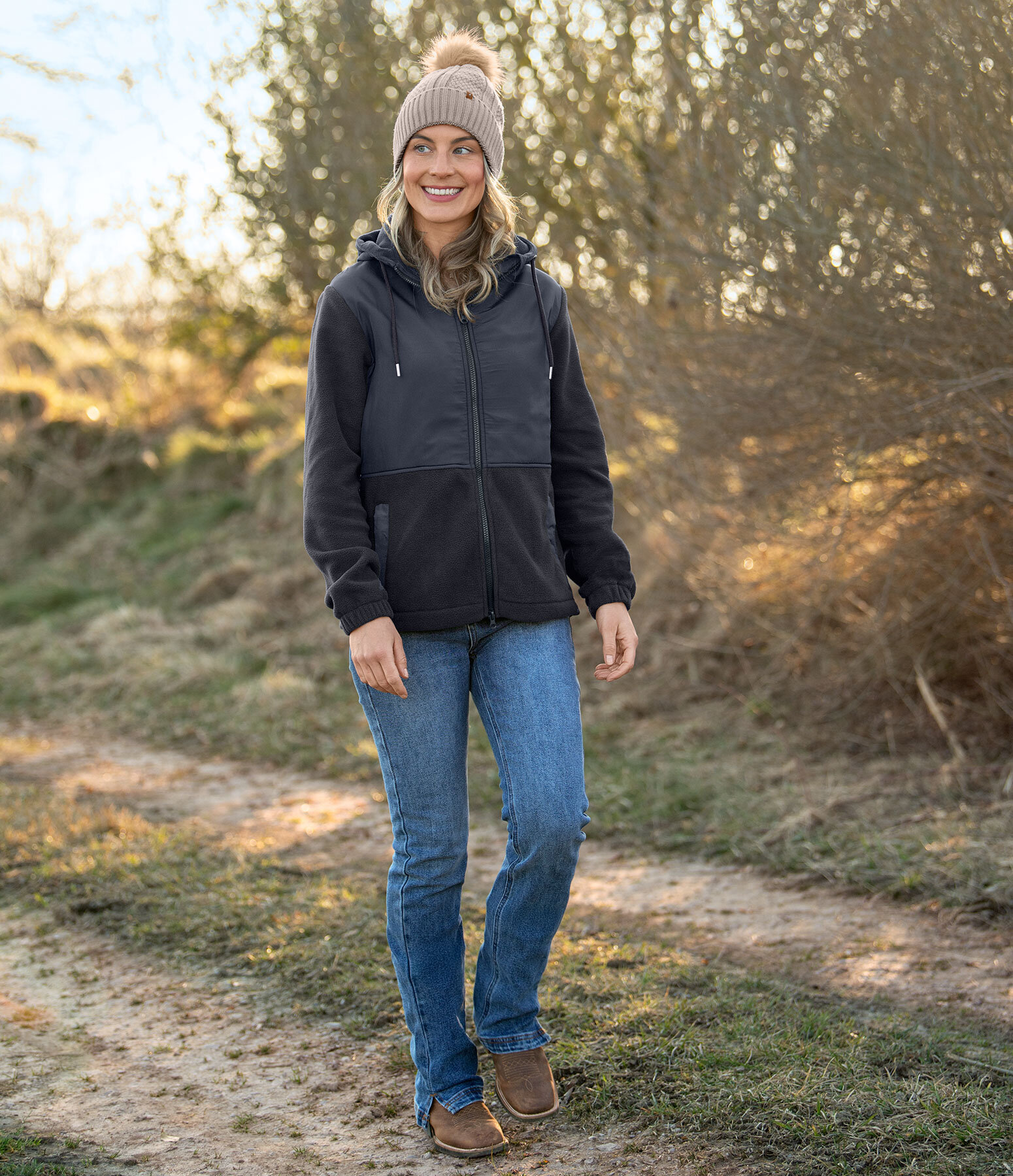 Western-Outfit Willa in dark-navy