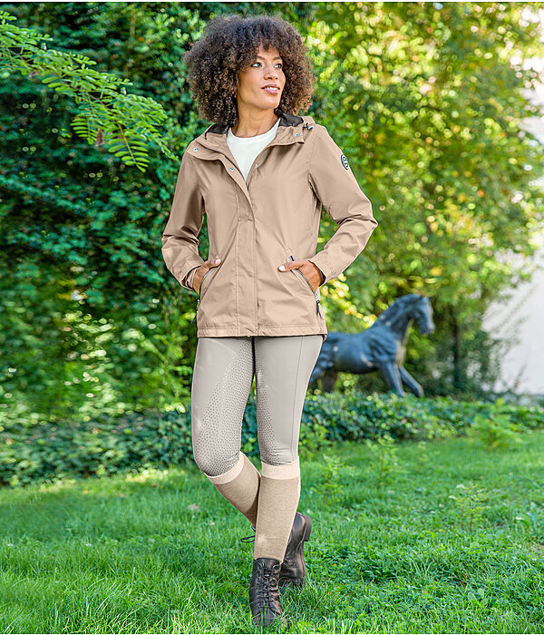 Damen-Outfit Klara in beige