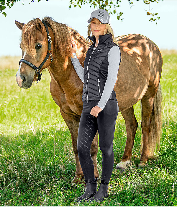 Island-Outfit Myrkur in schwarz