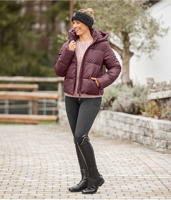 Damen-Outfit Corinne in mahagoni