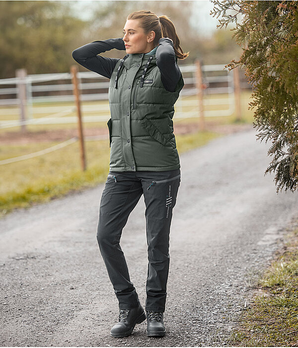 Damen-Outfit Kombiweste in forest